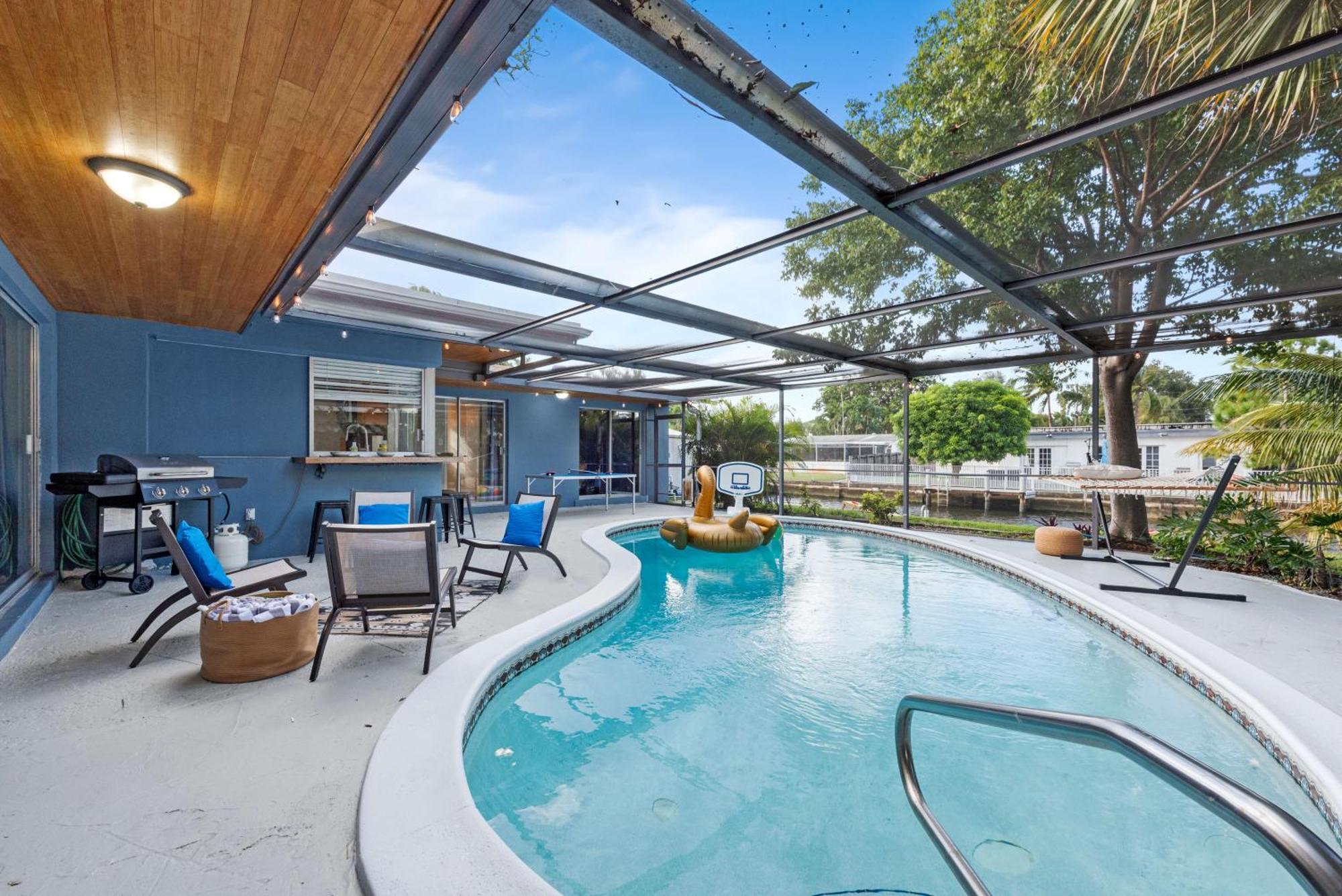 Canal Front Oasis With Pool, Bbq, 15 Mins To * Fort Lauderdale